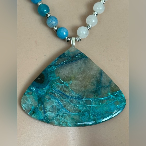 22-1/2 inch Mixed bead necklace NWOT - Picture 10 of 12